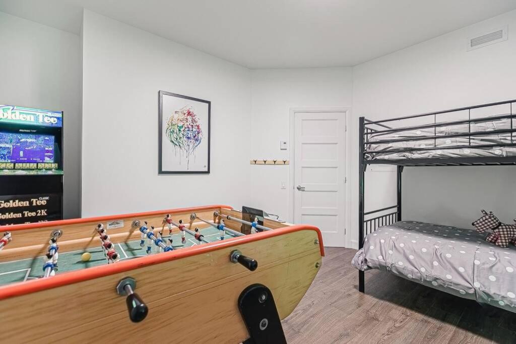 Apartment The Hut By Bnbcopilote Quebec City
