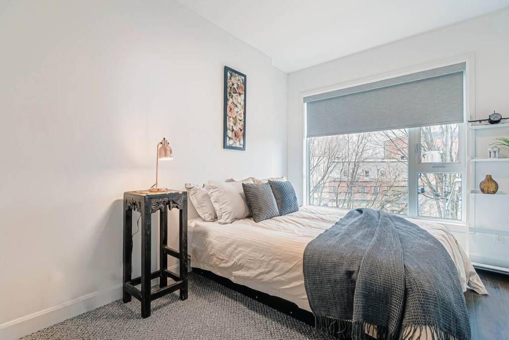 Apartment The Hut By Bnbcopilote Quebec City